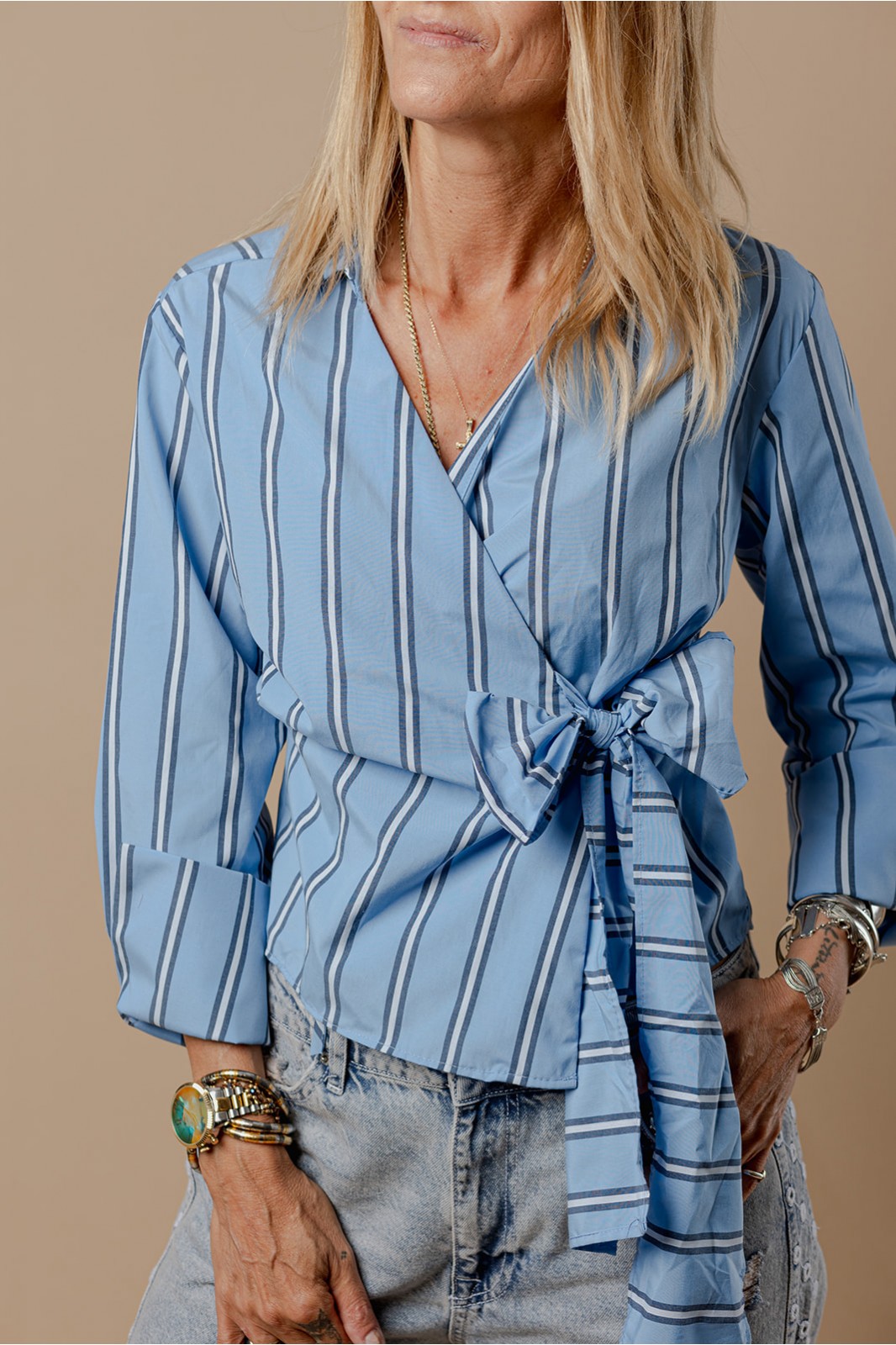 ΠΟΥΚΑΜΙΣΟ ΠΟΥΚΑΜΙΣΟ