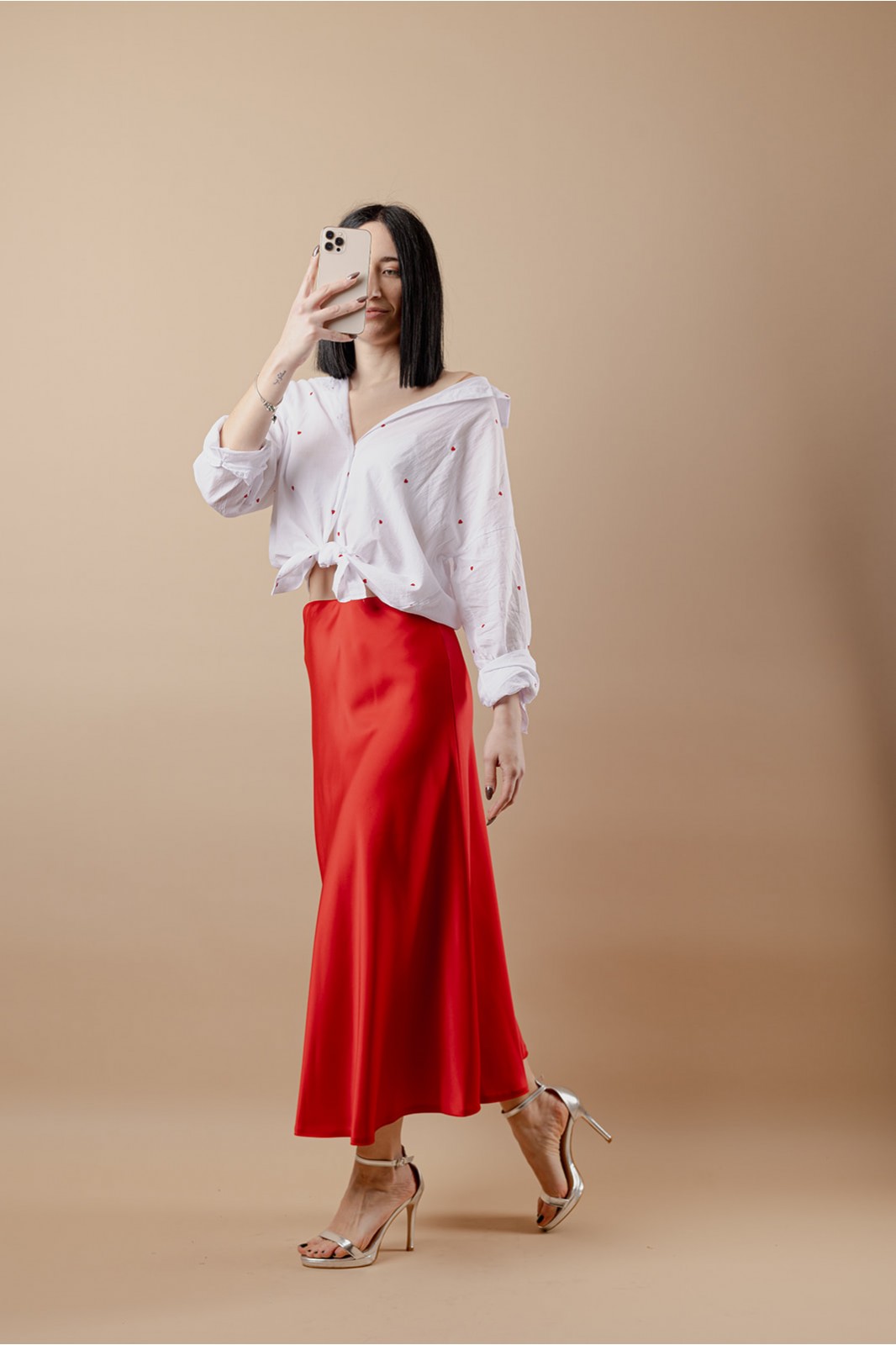 ΣΑΤΙΝΕ ΦΟΥΣΤΑ  ΣΑΤΙΝΕ ΦΟΥΣΤΑ