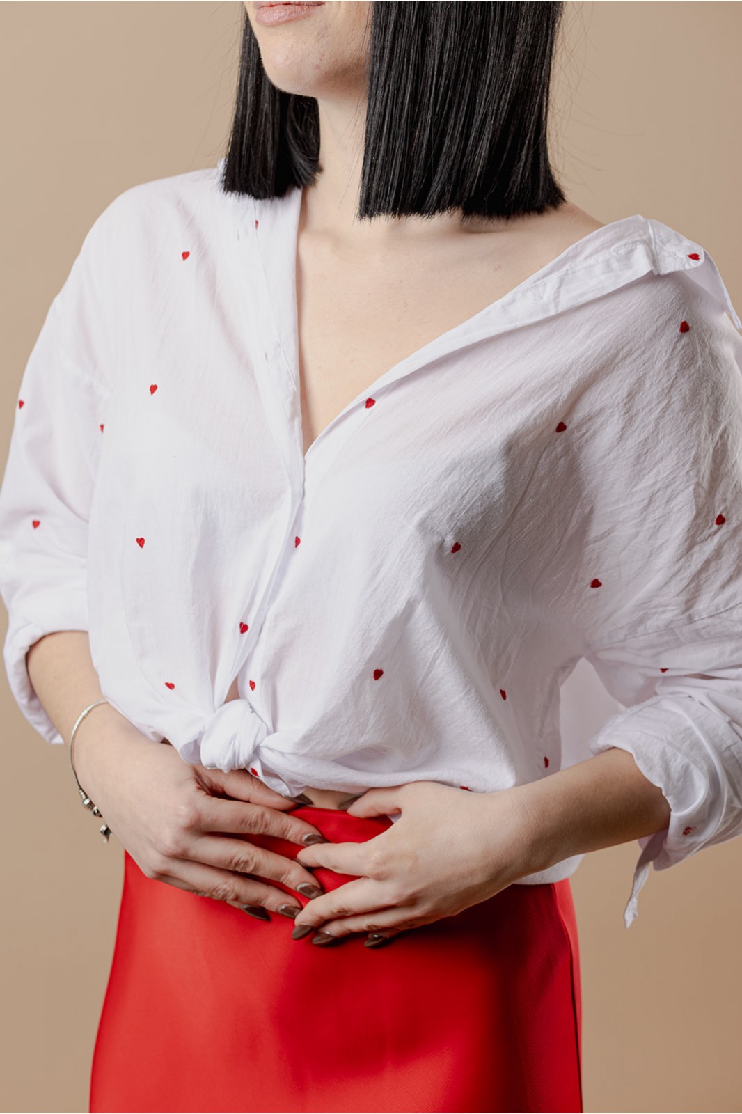 ΠΟΥΚΑΜΙΣΟ ΠΟΥΚΑΜΙΣΟ