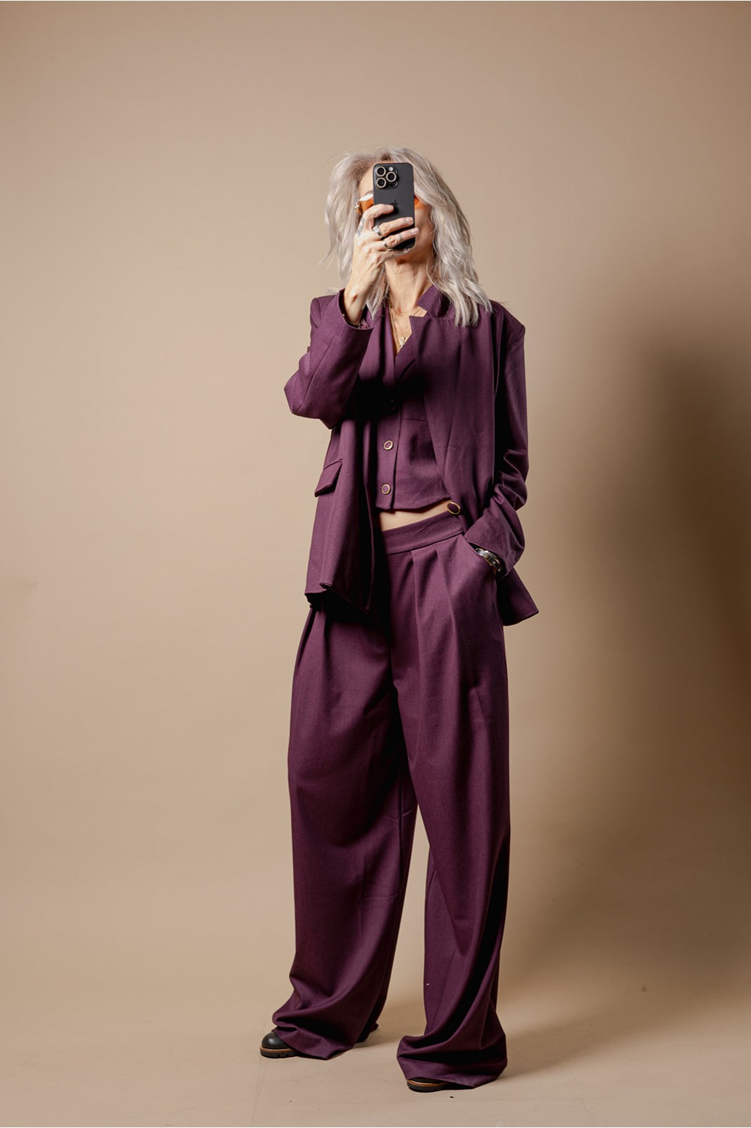 ΜΕΛΙΤΖΑΝΙ ΚΟΣΤΟΥΜΙ ΜΕΛΙΤΖΑΝΙ ΚΟΣΤΟΥΜΙ