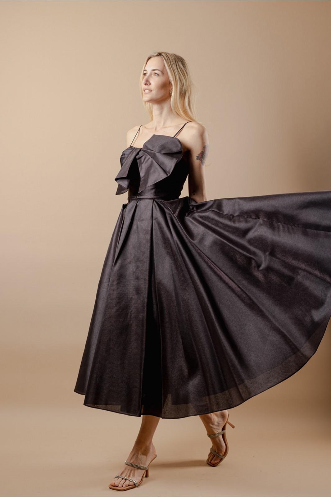 BLACK BOW